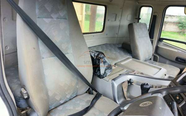 DONGFENG DUMP TRUCK 12 RODA