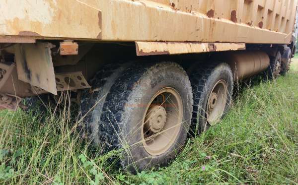 DONGFENG DUMP TRUCK 12 RODA