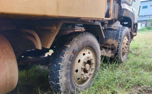 DONGFENG DUMP TRUCK 12 RODA