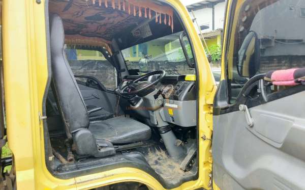 MITSUBISHI COLT DIESEL FE 74