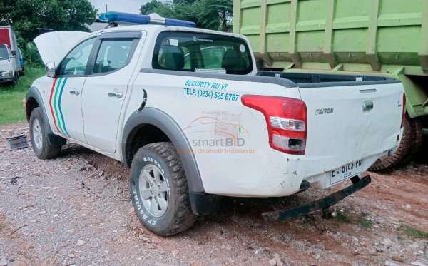 MITSUBISHI DC GLS 4X4