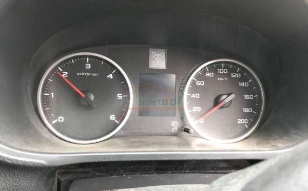 MITSUBISHI PAJERO SPORT 2.5L GLX (4X4)