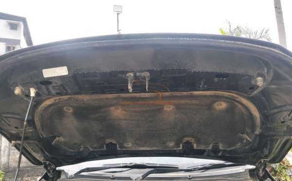 MITSUBISHI PAJERO SPORT 2.5L GLX (4X4)