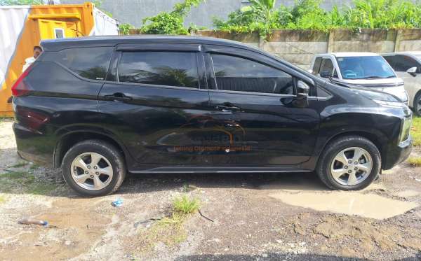 MITSUBISHI XPANDER