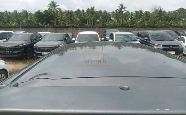 NISSAN GRAND LIVINA SV