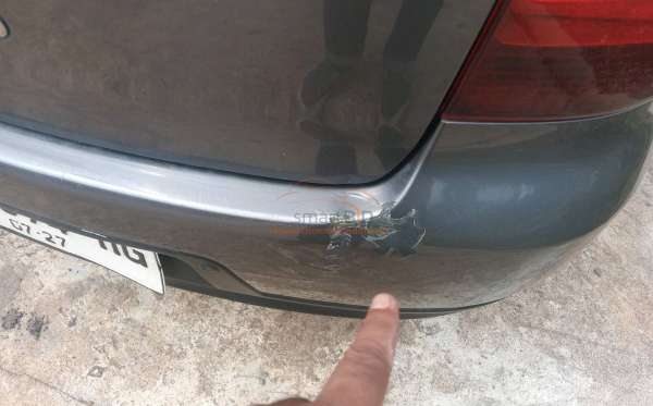 NISSAN GRAND LIVINA SV