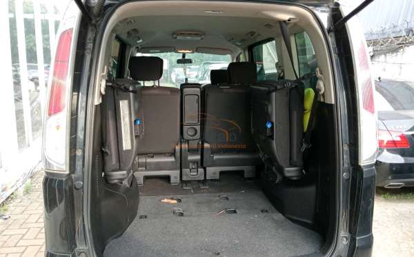 NISSAN SERENA HIGWAY STAR 2.0