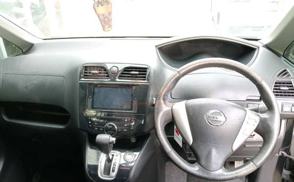 NISSAN SERENA HIGWAY STAR 2.0