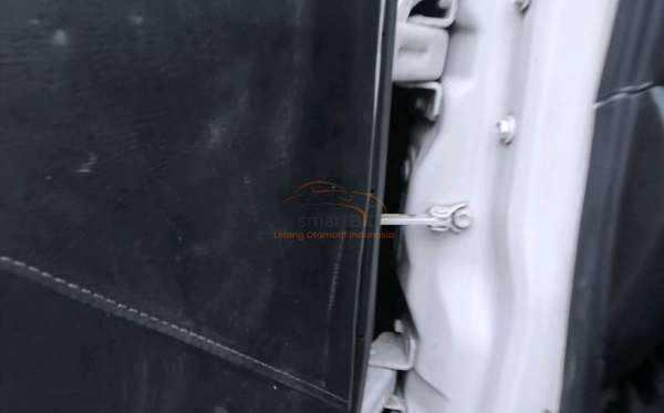 SUZUKI  MEGA CARRY  PU