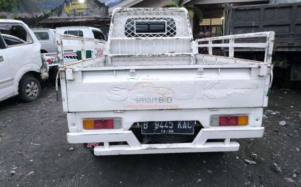 SUZUKI  MEGA CARRY  PU