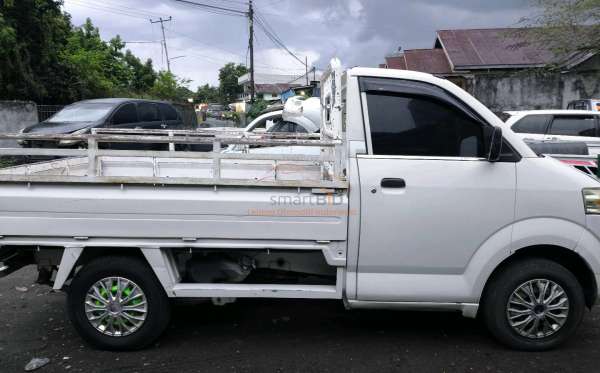 SUZUKI  MEGA CARRY  PU