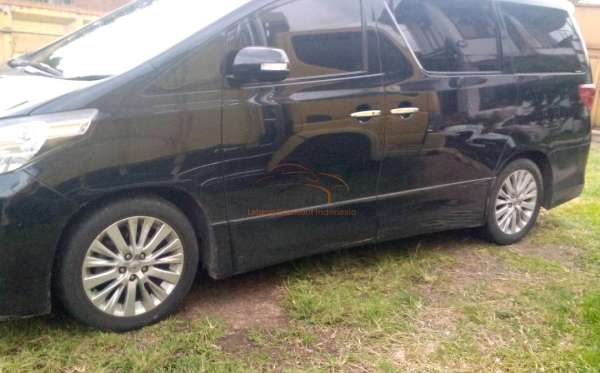 TOYOTA ALPHARD S 2.4