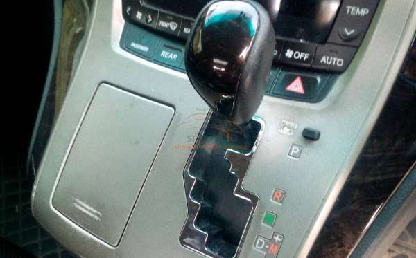 TOYOTA ALPHARD S 2.4