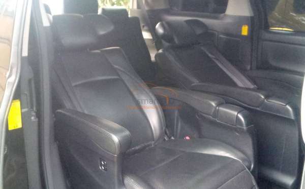 TOYOTA ALPHARD S 2.4