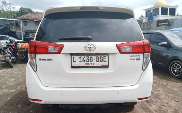 TOYOTA INNOVA 2.4 G