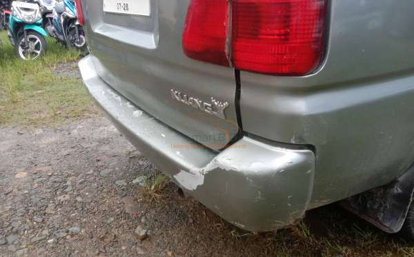 TOYOTA  KIJANG  KF83