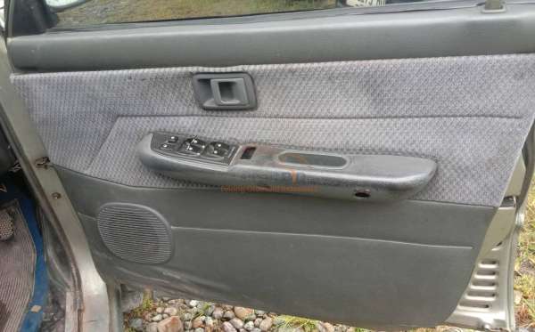 TOYOTA  KIJANG  KF83