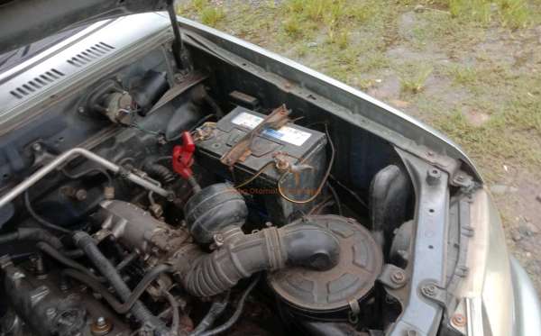 TOYOTA  KIJANG  KF83