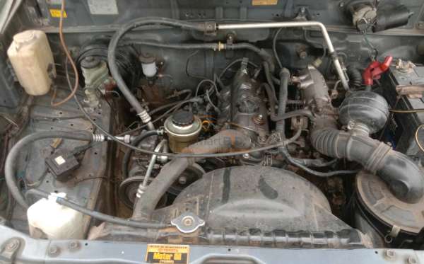 TOYOTA  KIJANG  KF83