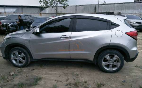 HONDA  HRV
