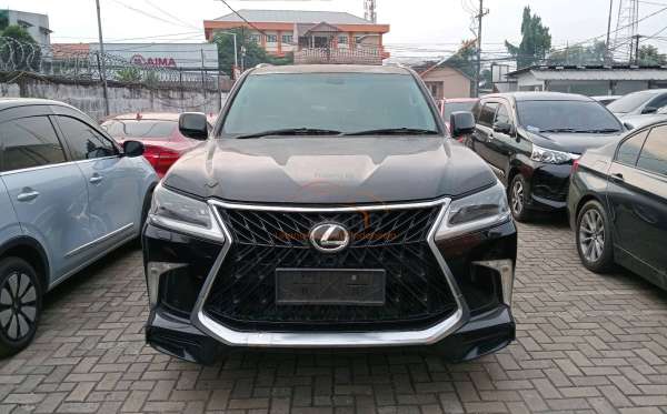 LEXUS LEXUS LX 570
