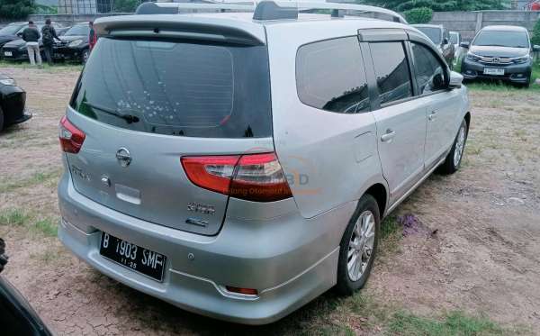 NISSAN GRAND LIVINA XV