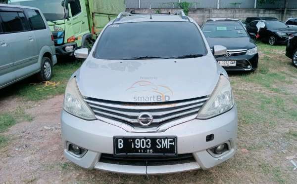 NISSAN GRAND LIVINA XV