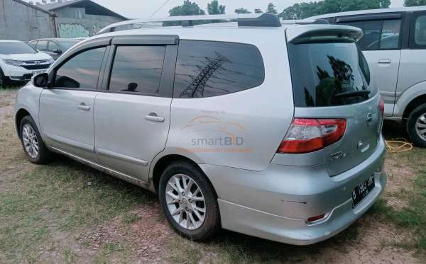 NISSAN GRAND LIVINA XV