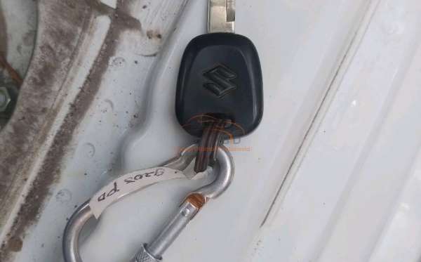 SUZUKI  CARRY  CL PICK UP