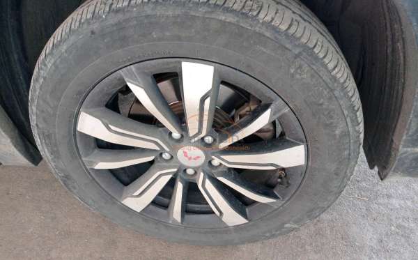 WULING ALMAZ 1.5 LT LUX CVT