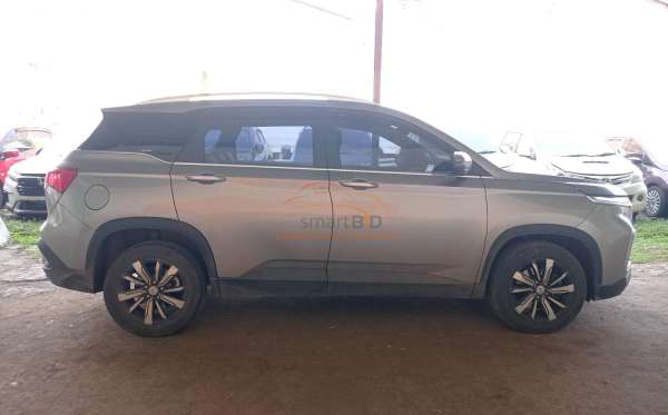 WULING ALMAZ 1.5 LT LUX CVT