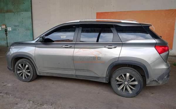 WULING ALMAZ 1.5 LT LUX CVT