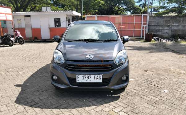 DAIHATSU AYLA
