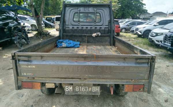 DAIHATSU GRAN MAX PU AC PS 1.5