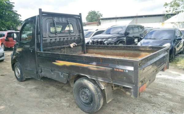 DAIHATSU GRAN MAX PU AC PS 1.5