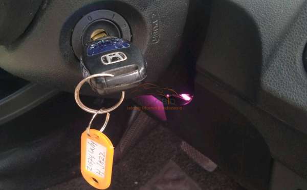 HONDA  JAZZ  GE8 1.5 E