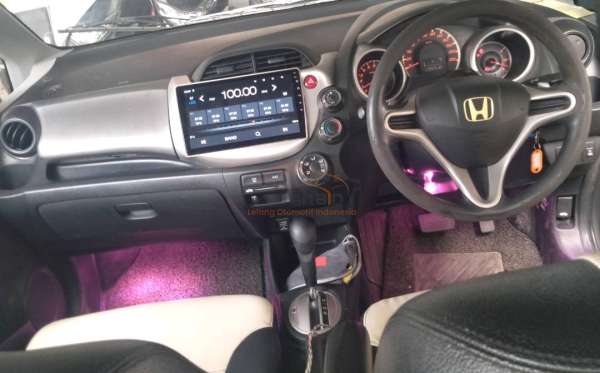HONDA  JAZZ  GE8 1.5 E