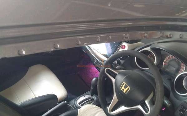 HONDA  JAZZ  GE8 1.5 E