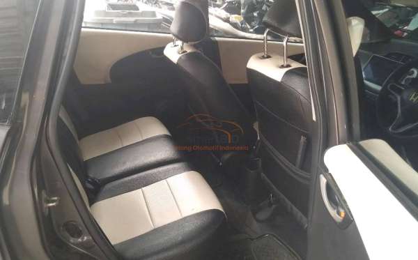 HONDA  JAZZ  GE8 1.5 E