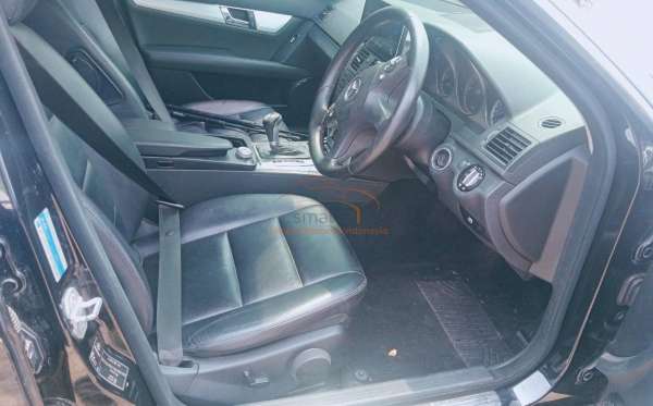 MERCEDES BENZ C 200