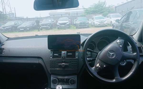 MERCEDES BENZ C 200
