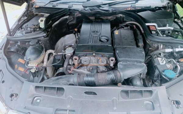 MERCEDES BENZ C 200