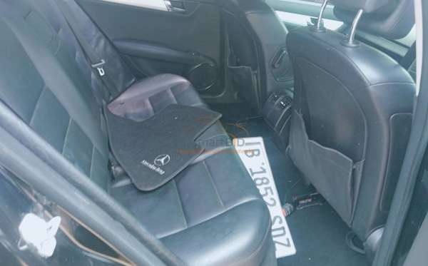 MERCEDES BENZ C 200