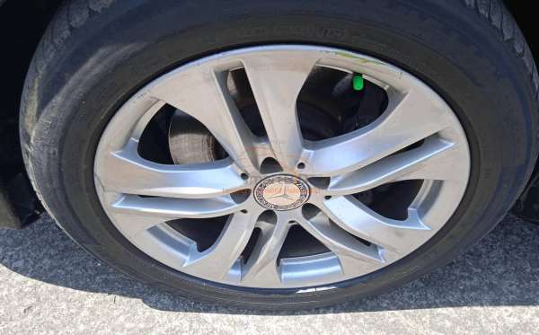 MERCEDES BENZ E 250 CGI