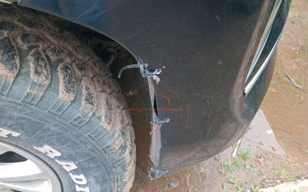 MITSUBISHI PAJERO SPORT 2.5L GLX (4X4)