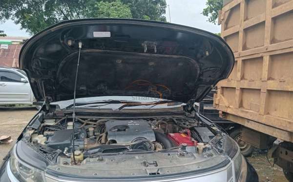 MITSUBISHI PAJERO SPORT 2.5L GLX (4X4)