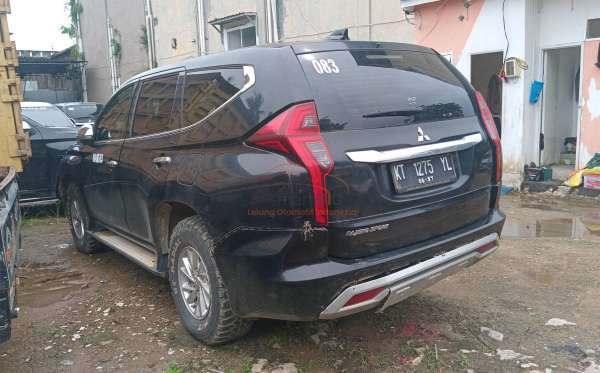 MITSUBISHI PAJERO SPORT 2.5L GLX (4X4)