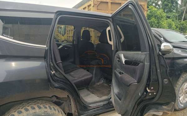 MITSUBISHI PAJERO SPORT 2.5L GLX (4X4)