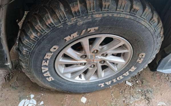 MITSUBISHI PAJERO SPORT 2.5L GLX (4X4)