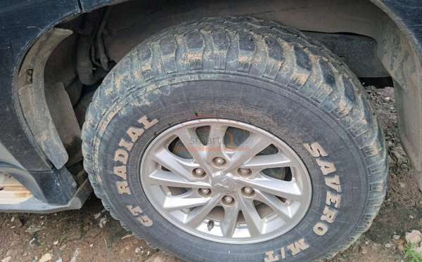 MITSUBISHI PAJERO SPORT 2.5L GLX (4X4)